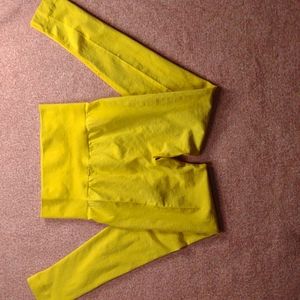 Yellow leggings